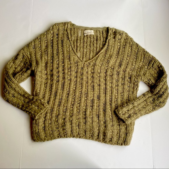 Urban Outfitters Sweaters - Urban Outfitters Oversized Chunky Loose Knit Sweater Green Size Small